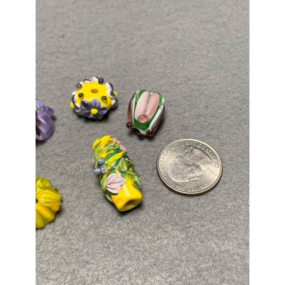 Handmade Glass Lampwork Flower Beads Set of 6 Assorted Colors - Picture 3 of 10